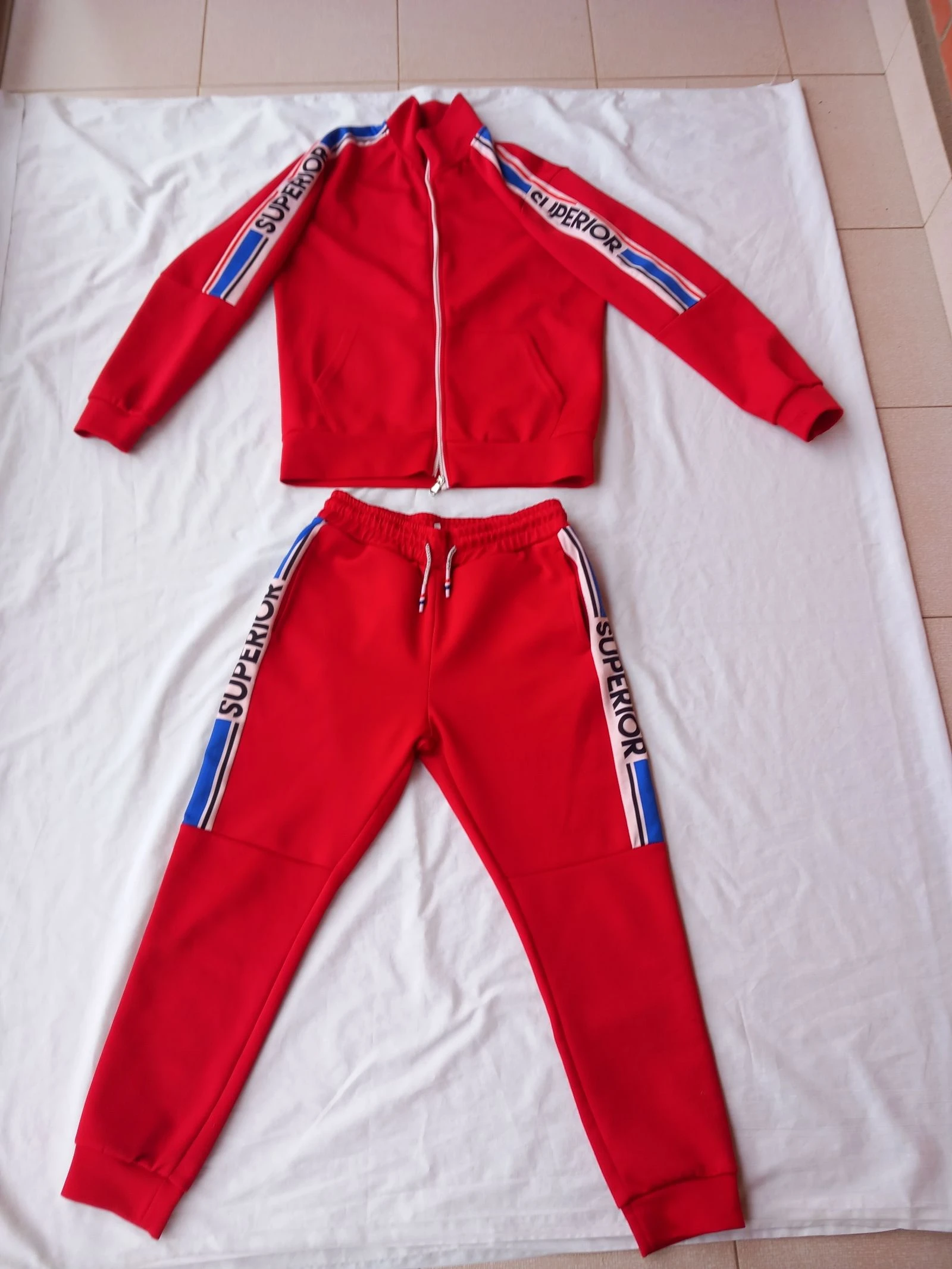 Chándal marca Alcott, talla M